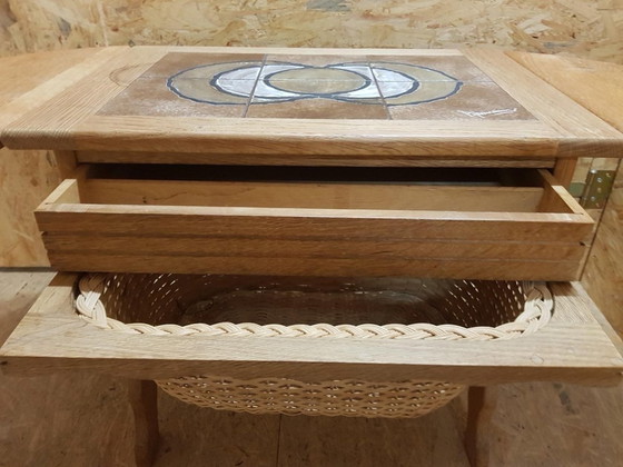 Image 1 of Tavolo da cucito con piastrelle nello stile di H. Wegner