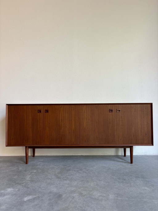 Vintage lowboard teak harmonica door