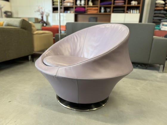 Image 1 of Leolux Ophelia Armchair Lilac Leather