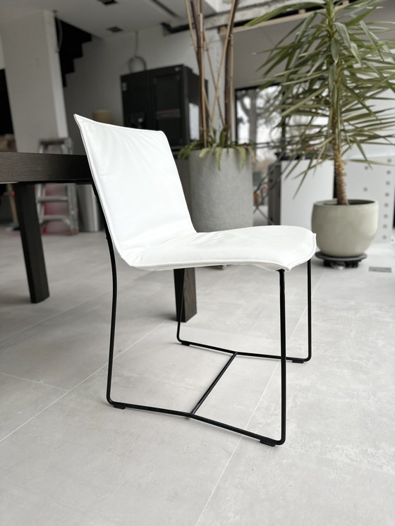 Image 1 of 4 x chaise Jori Piuro en cuir blanc