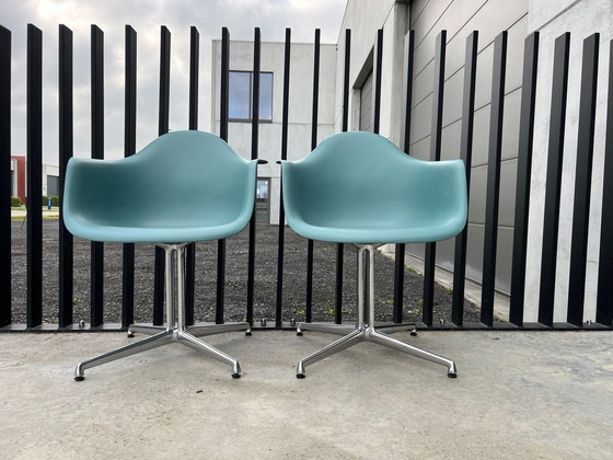 Image 1 of 2X Vitra Eames Dal La Fonda Chair