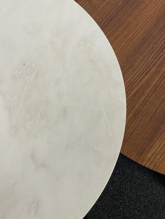 Image 1 of Juego de mesa de centro Leolux Rolan en nogal y cerámica