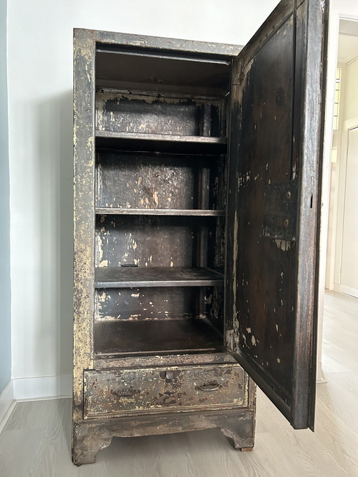 Classic safe cabinet from India