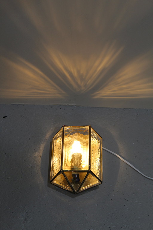 Vintage Wall Lamp - Hillebrand