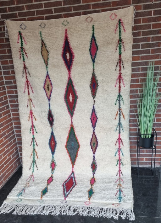 Tapis berbère, tapis azilal en laine véritable