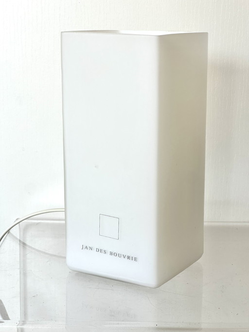 Jan des Bouvrie ice cube lamp boxford