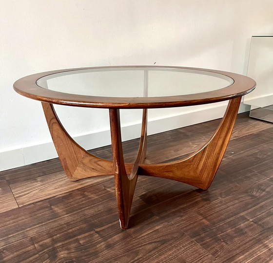 Image 1 of Round Coffee Table "Astro" -Victor Bramwell Wilkins For G Plan