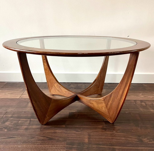 Round Coffee Table "Astro" -Victor Bramwell Wilkins For G Plan