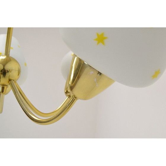 Image 1 of Lampadario in vetro e ottone di metà secolo, Cecoslovacchia, anni '60