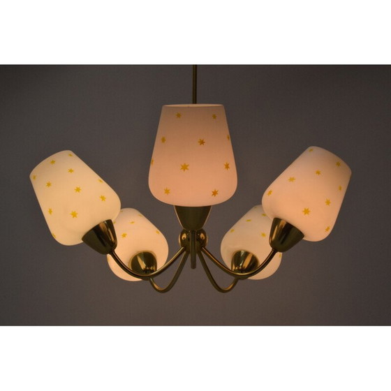 Image 1 of Lampadario in vetro e ottone di metà secolo, Cecoslovacchia, anni '60