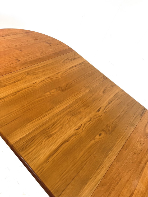 Image 1 of Xxl Extendable Danish Table