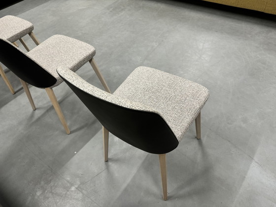 Image 1 of 4 Montis Back me up Chairs Duo Upholstery