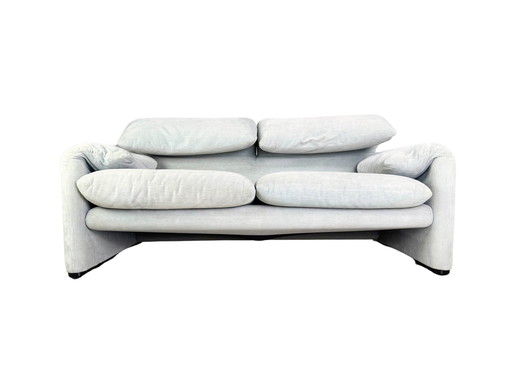 Original Cassina Maralunga two-seater sofa couch Vico Magistretti