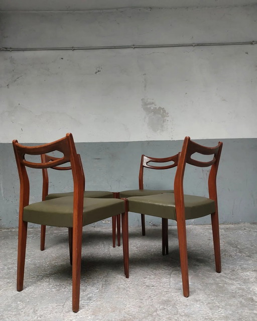 Set of 4 mid-century scandinavian dining chairs