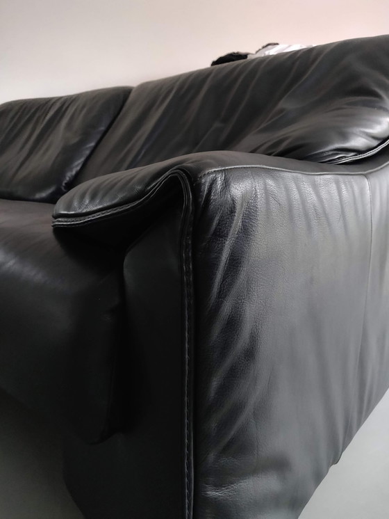 Image 1 of 2x Jori sofa model JR-1100