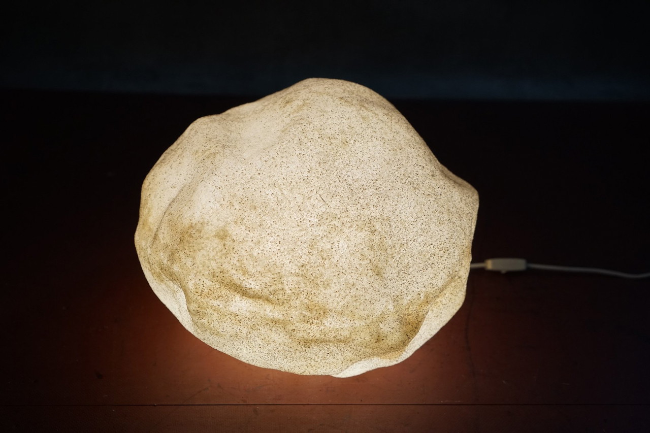 Vintage Singleton Moon Rock Lamp by André Czenave | €1,250 Vintage Singleton Moon Rock Lamp by André Czenave | €1,250