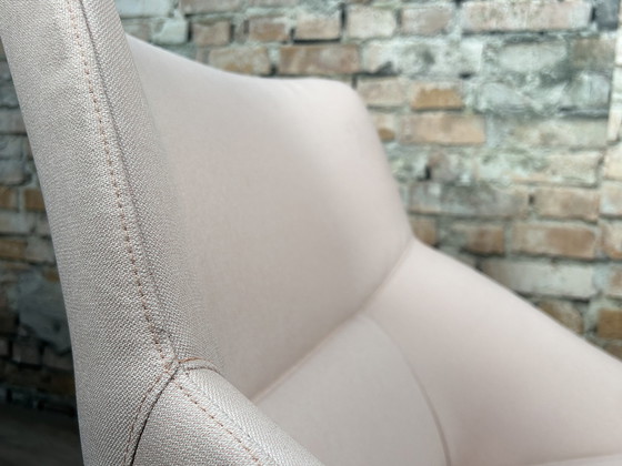 Image 1 of Forma 5 Bow pink - armchair