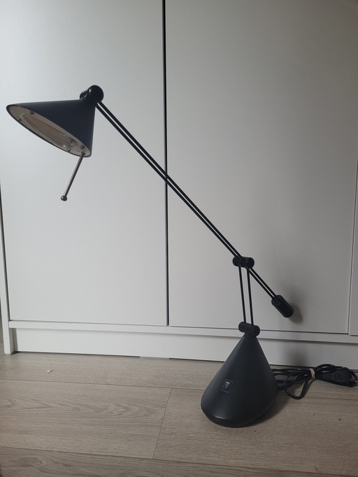 Reality R5404-02 counterweight halogen desk lamp