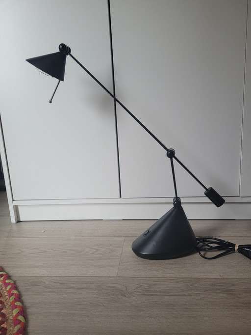 Reality R5404-02 counterweight halogen desk lamp