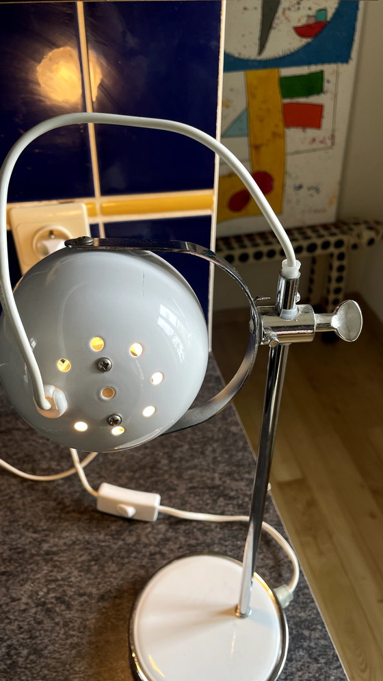 Image 1 of Lampe globe oculaire sur pied avec projecteur inclus