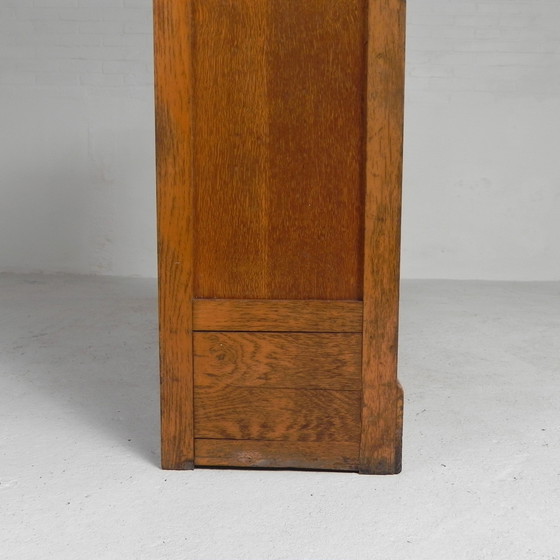 Image 1 of Armoire à volets roulants en chêne avec 2 volets, hauteur 145 cm