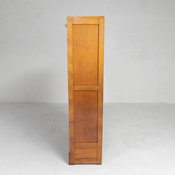 Image 1 of Armoire à volets roulants en chêne avec 2 volets, hauteur 145 cm