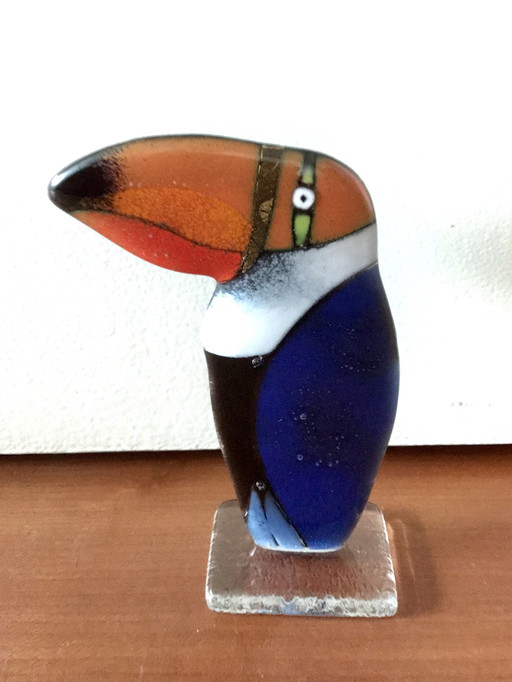 Glass art Toucan Maciej Habrat