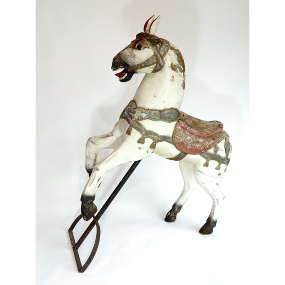 Image 1 of Cheval de carrousel ancien