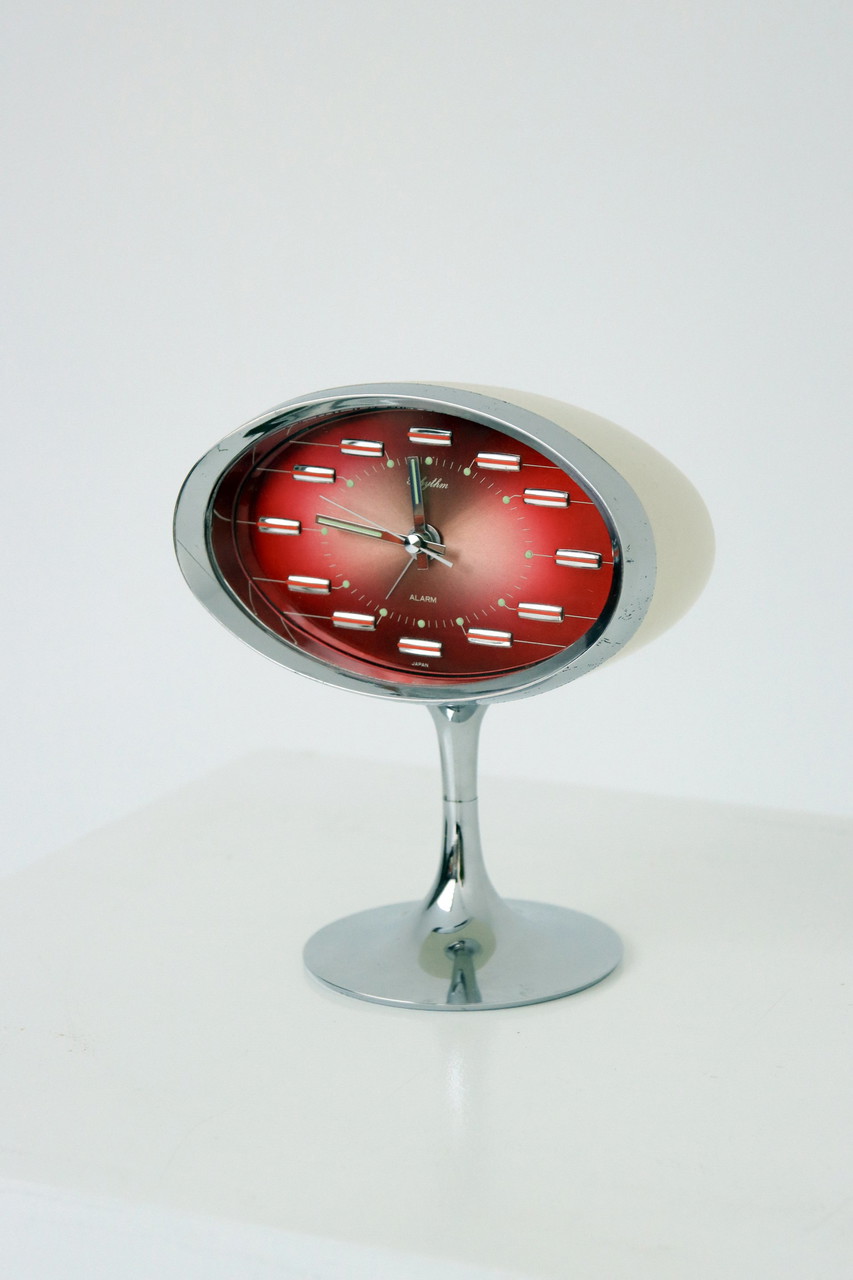 space-age-alarm-clock.jpeg?