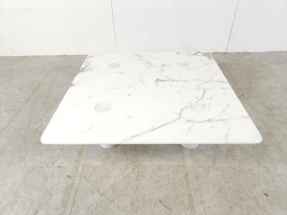 Image 1 of Vintage carrara marble coffeetable