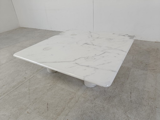 Vintage carrara marble coffeetable