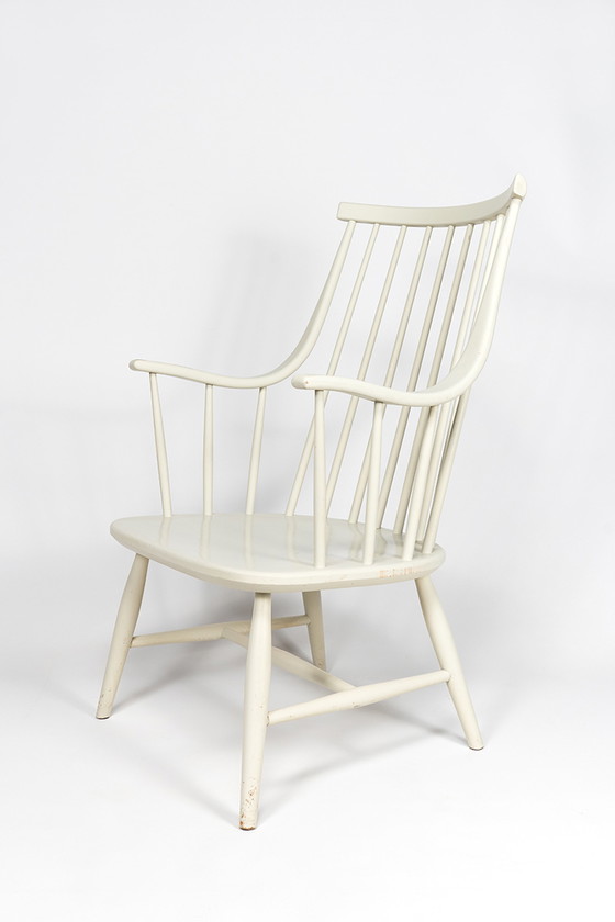 Image 1 of Chaise fléchée Nesto par Lena Larsson