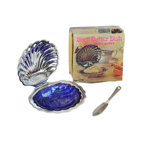 Image 1 of Shell Butter Bowl With Knife