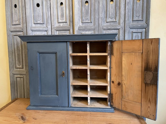 Image 1 of Hanging cabinet Collecting cabinet Kitchen cabinet Folding cabinet French