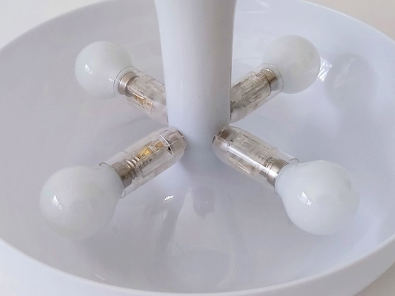 Image 1 of Lampada da tavolo bianca retrò in stile spaziale