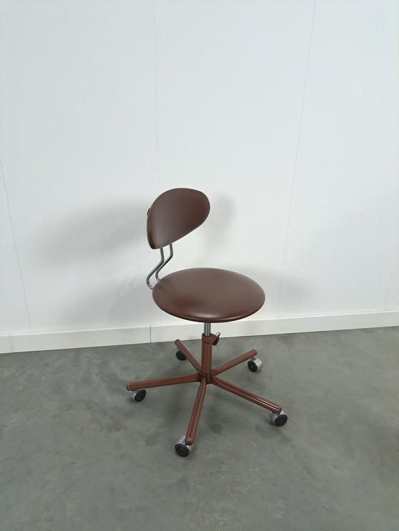 Image 1 of Brown Design Kovonaa Swivel Office Chair