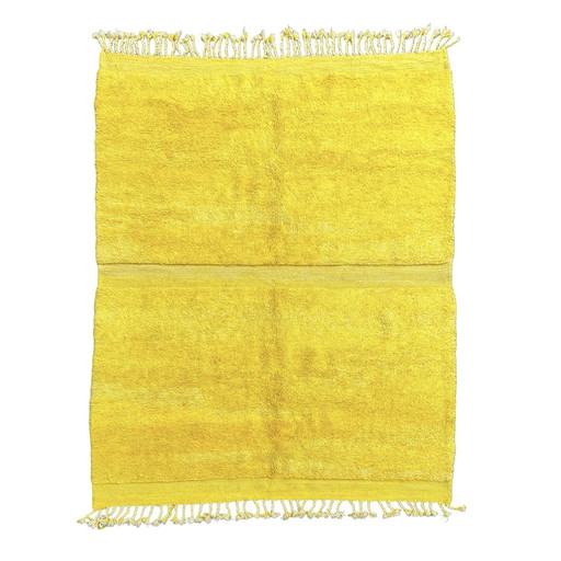 Tapis marocain contemporain en laine jaune