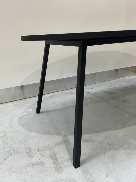 Image 1 of Table de salle à manger ovale - Chêne noir - 220X120 Cm