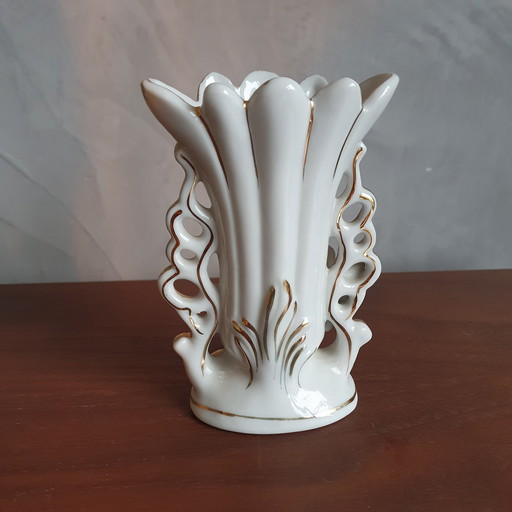 Porcelain Baroque Wedding Vase With Gold