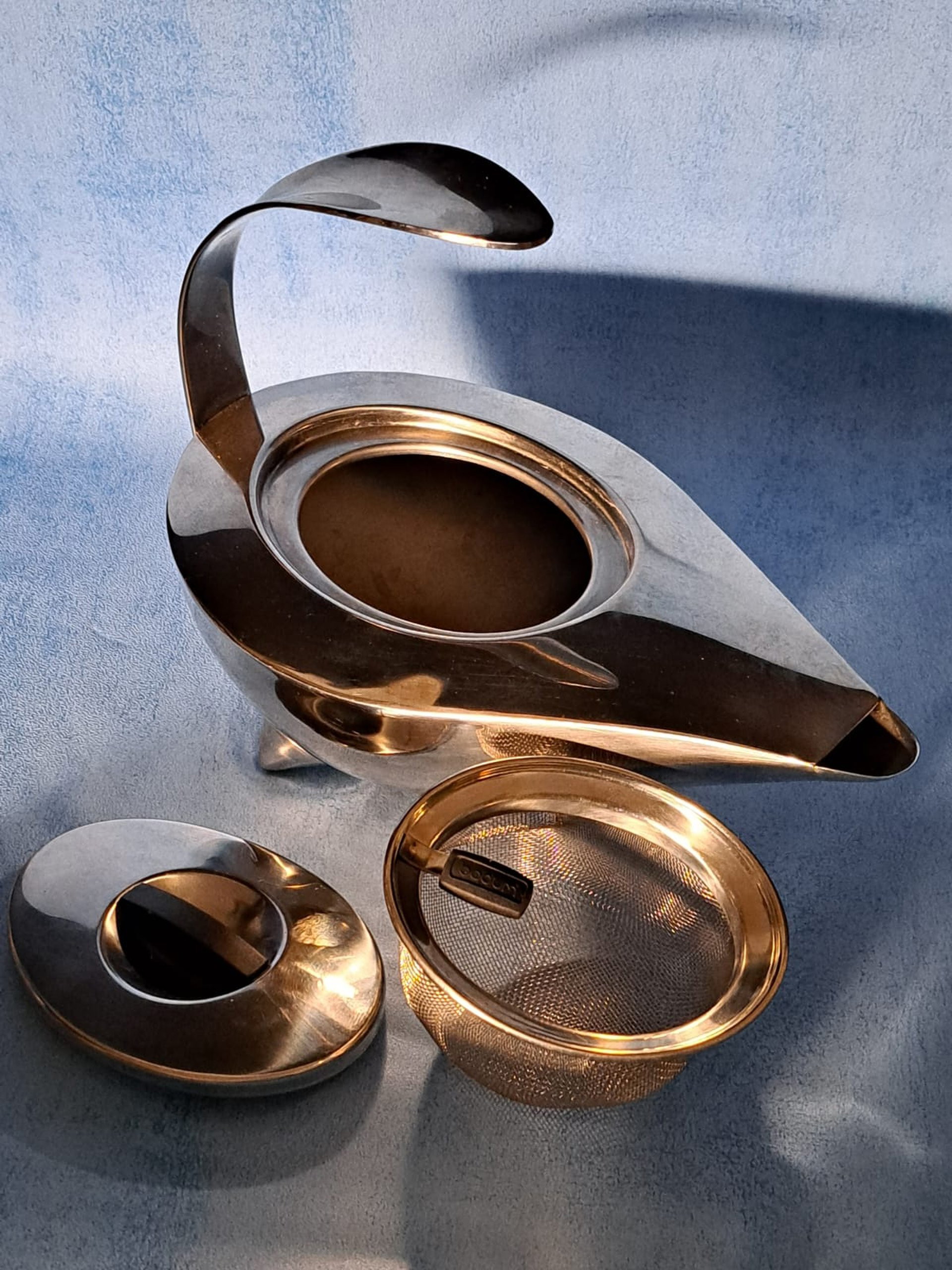 Bodum Teapot. Jorgensen Design COLUMBIA. Vintage Mirror Polished