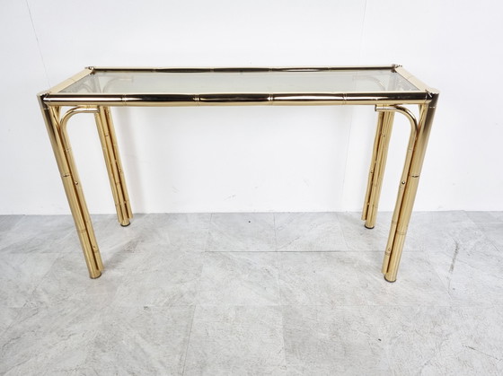 Image 1 of Console vintage en laiton et faux bambou