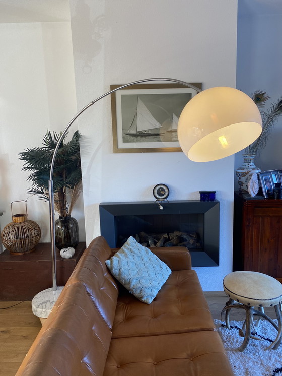 Image 1 of Lampe à arc vintage base en marbre