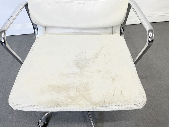 Image 1 of Hermann Miller Desk Chair Office Soft Pad Leather EA 208