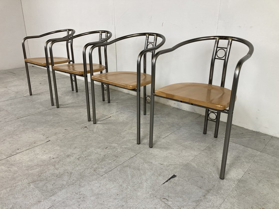 Image 1 of Chaises et table de salle à manger post-moderne