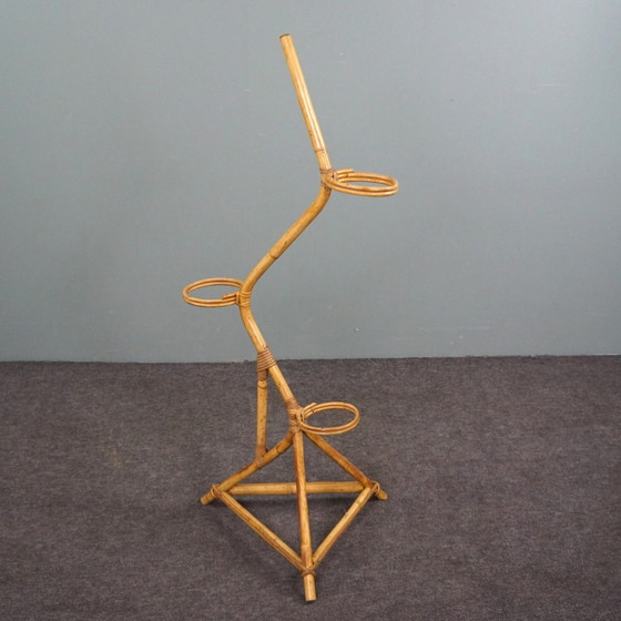 Image 1 of Vintage rattan Dutch Design Style plant stand/plant hose