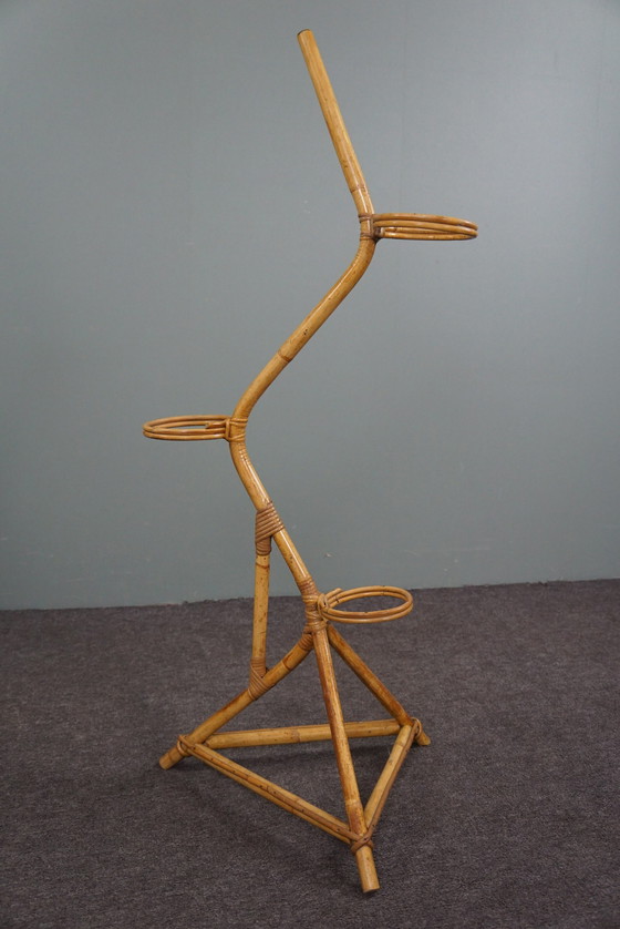 Image 1 of Vintage rattan Dutch Design Style plant stand/plant hose