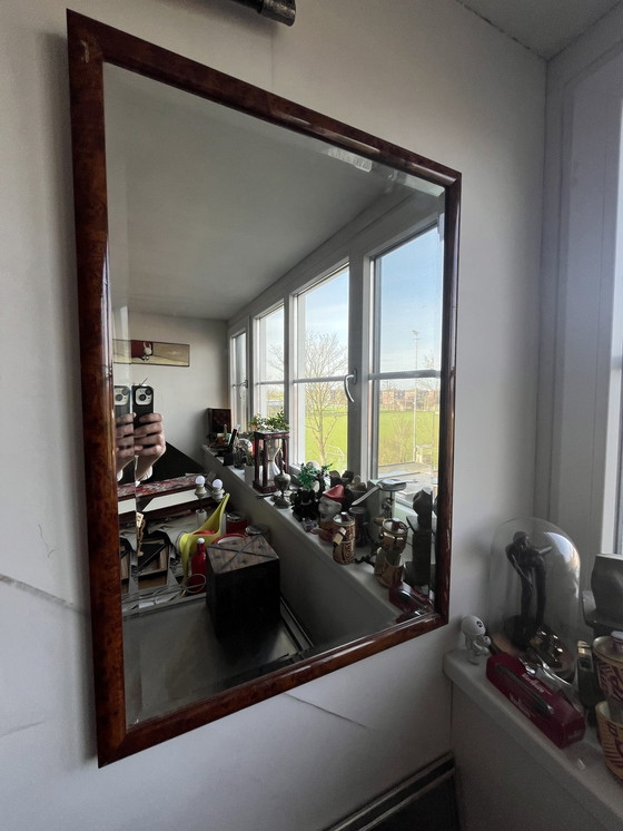 Image 1 of Miroir en placage de noyer