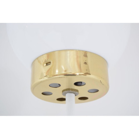 Image 1 of Lampadario in vetro opalino di metà secolo di Instala, anni '60