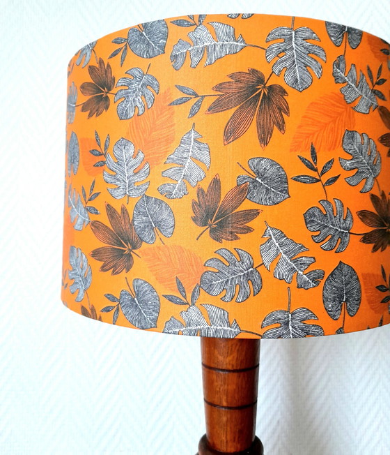 Image 1 of Art Deco Wooden Lamp With Foliage Lampshade