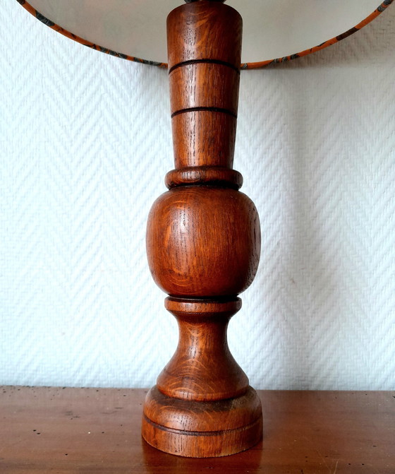 Image 1 of Art Deco Wooden Lamp With Foliage Lampshade